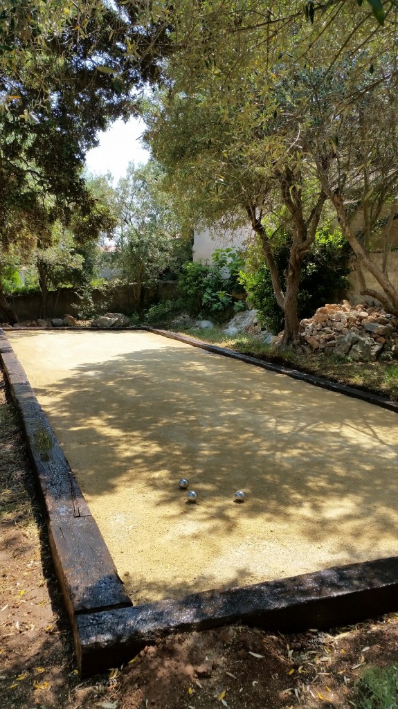 terrain de pétanque frontignan